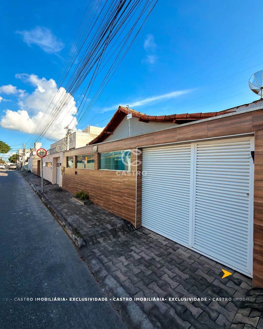 Casa na Av. Getúlio Vargas | Teixeira de Freitas - Foto 9