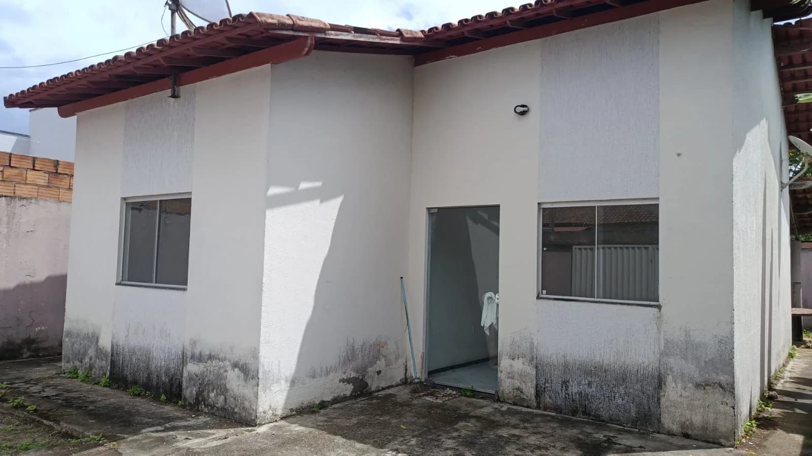 Oportunidade no Eixo Sul — Casa passando financiamento! - Foto 4