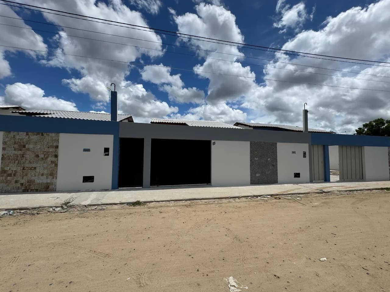 Casa disponível para aluguel – Atrás do Atacadão Mix Mateus - Foto 1